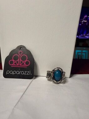 paparazzi Silver-Tone Ring with Bright Teal Cabochon